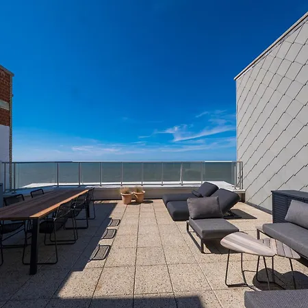 Daire Penthouse In Belgium With Sea Views, Cleaning Included *