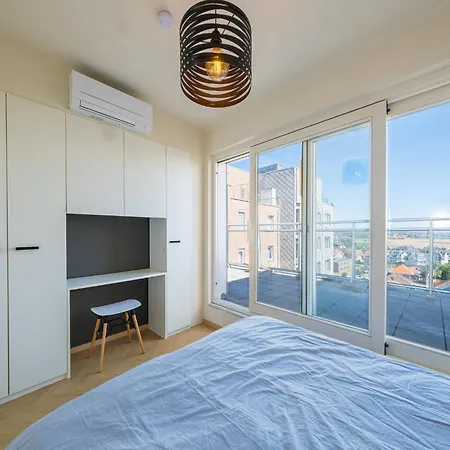 Penthouse In Belgium With Sea Views, Cleaning Included *